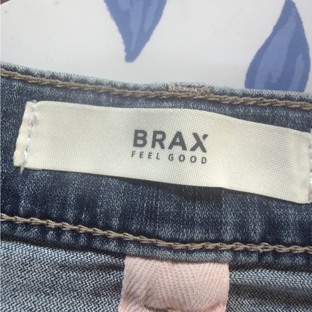 BRAX FEEL GOOD‎ Light Wash CADIZ Ultralight Straight Leg Jeans Sz 8 - Inseam 31